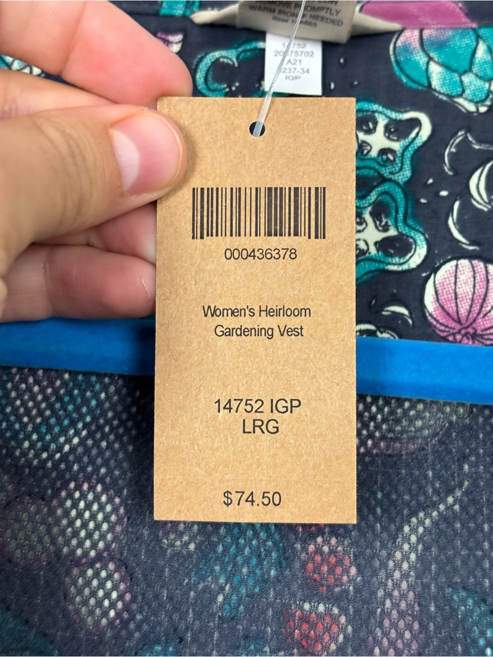 Duluth Trading Co. women’s heirloom gardening vest size large NWT novelty print - Picture 7 of 13